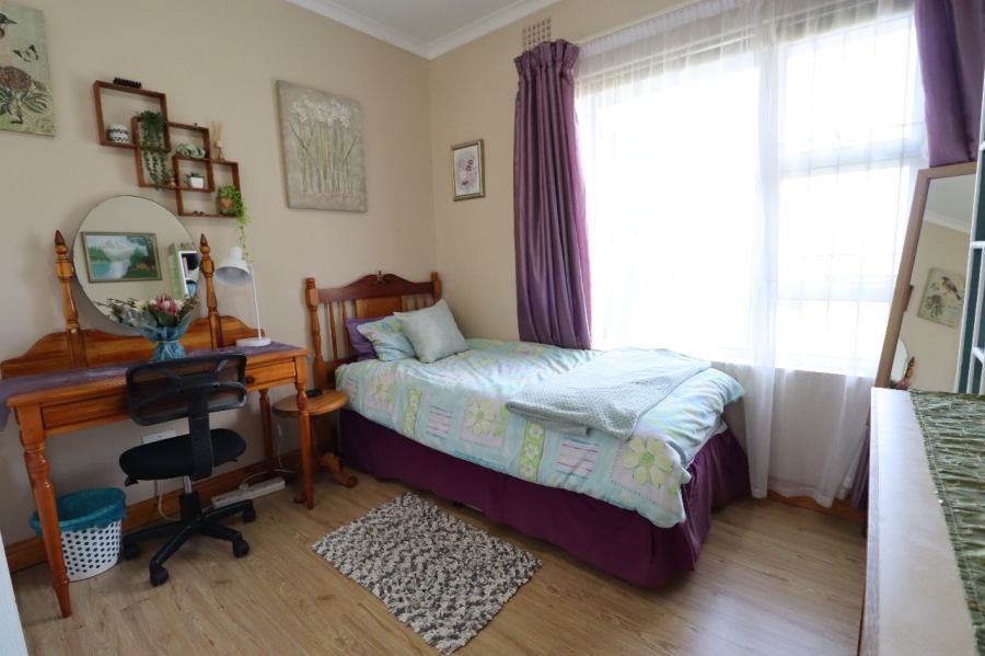 3 Bedroom Property for Sale in Kabega Park Eastern Cape
